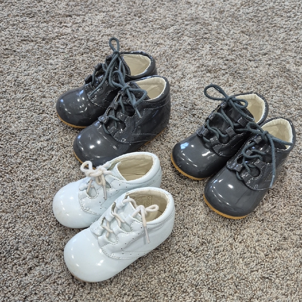 Sevva Kids Shoes in Gray and White/blue